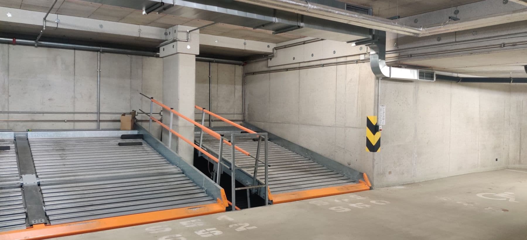Prenájom bytu 2-izbový 43 m², Pod Kavalírkou, Praha, Praha Prenájom bytu 2-izbový 43 m², Pod Kavalírkou, Praha, Praha