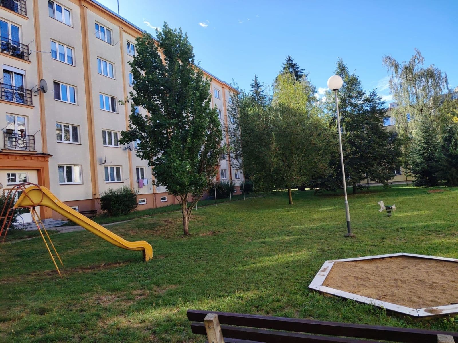 Predaj bytu 2-izbový 67 m², Padělky VI, Zlín, Zlínský kraj Predaj bytu 2-izbový 67 m², Padělky VI, Zlín, Zlínský kraj