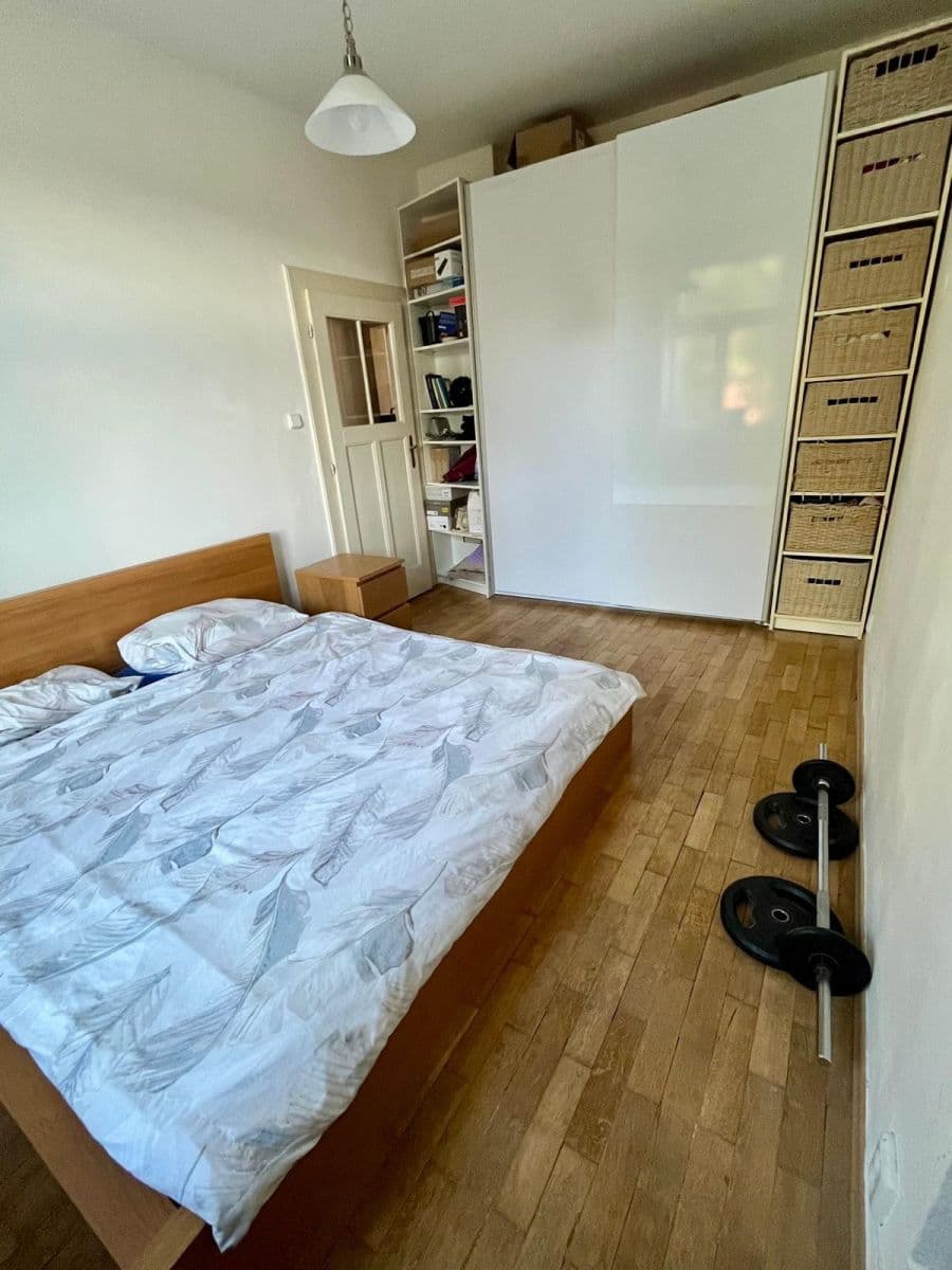 Prenájom bytu 2-izbový 45 m², Mezivrší, Praha, Praha Prenájom bytu 2-izbový 45 m², Mezivrší, Praha, Praha
