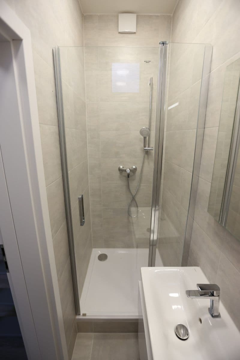 Prenájom bytu 1-izbový 35 m², Kubelíkova, Praha, Praha Prenájom bytu 1-izbový 35 m², Kubelíkova, Praha, Praha
