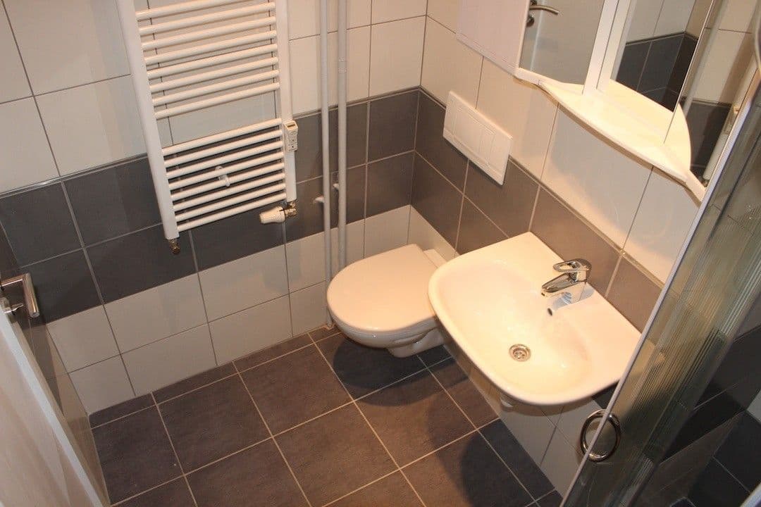 Prenájom bytu 1-izbový 24 m², Jerevanská, Praha, Praha Prenájom bytu 1-izbový 24 m², Jerevanská, Praha, Praha