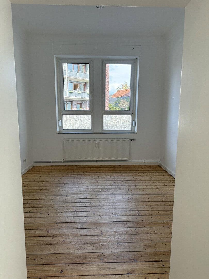 Prenájom bytu 3-izbový 80 m², Maternusstraße 39, Köln, Severné Porýnie - Westfálsko Prenájom bytu 3-izbový 80 m², Maternusstraße 39, Köln, Severné Porýnie - Westfálsko