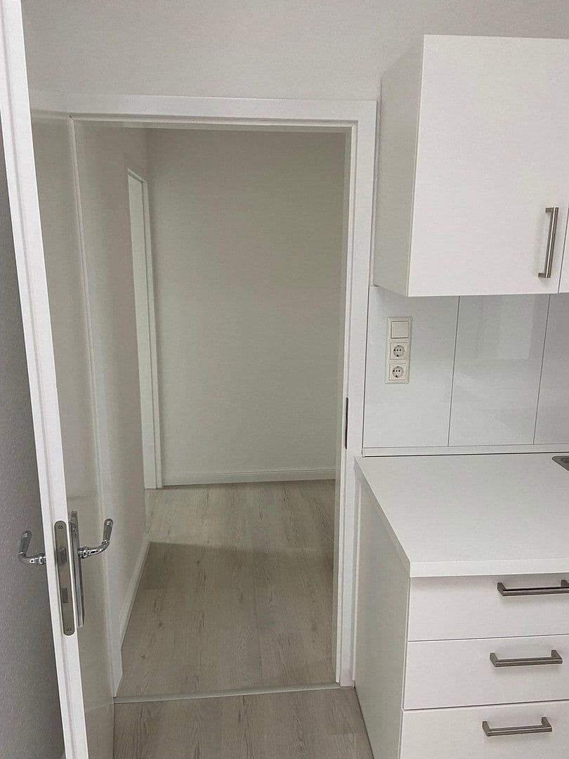 Prenájom bytu 3-izbový 55 m², Warendorpstr. 5, Lübeck, Šlezvicko-Holštajnsko Prenájom bytu 3-izbový 55 m², Warendorpstr. 5, Lübeck, Šlezvicko-Holštajnsko