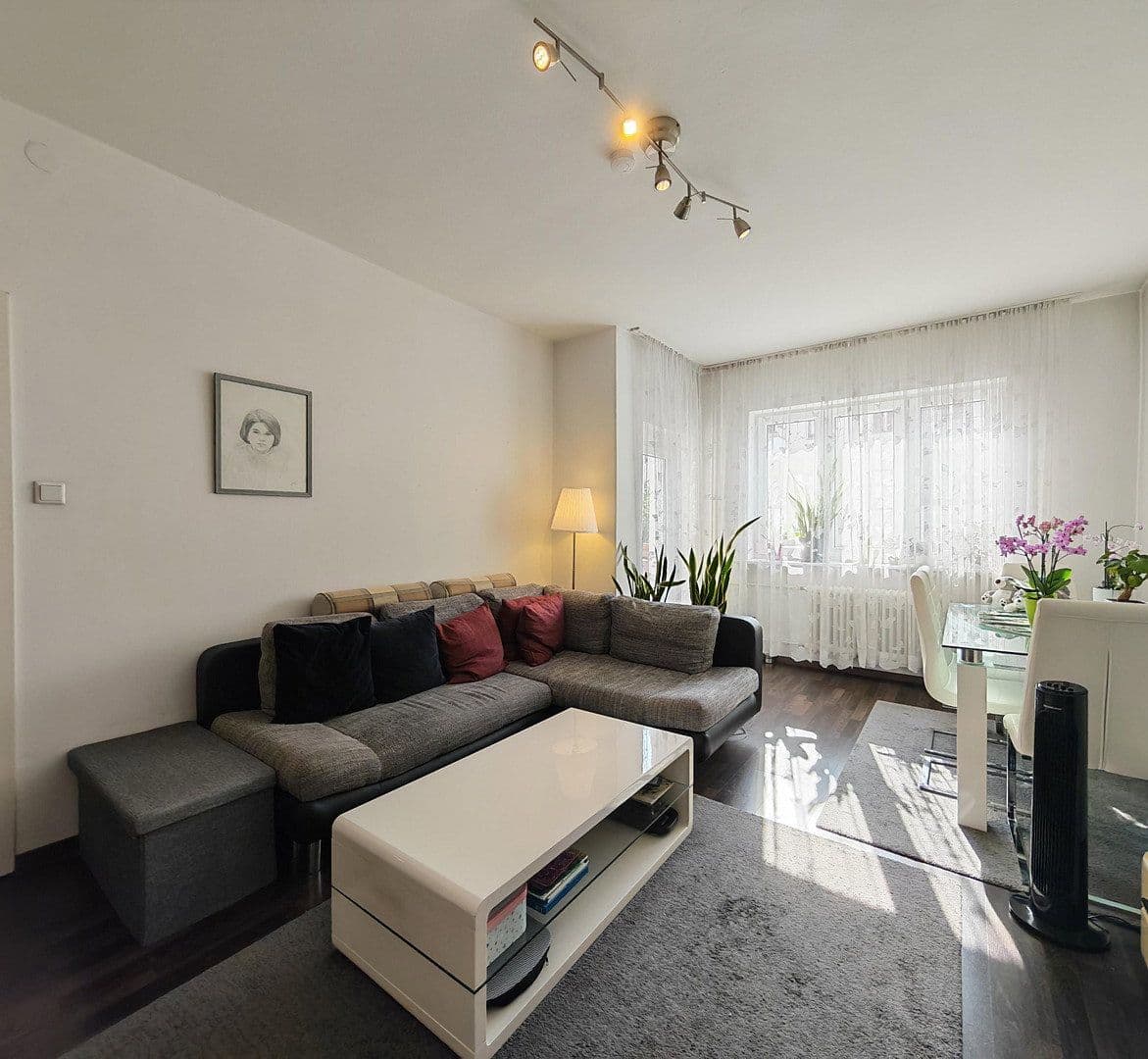 Predaj bytu 2-izbový 69 m², Sesenheimer Str. 20, Berlin, Berlín Predaj bytu 2-izbový 69 m², Sesenheimer Str. 20, Berlin, Berlín