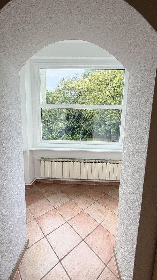 Predaj bytu 3-izbový 64 m², Laehrscher Jagdweg, Berlin, Berlín Predaj bytu 3-izbový 64 m², Laehrscher Jagdweg, Berlin, Berlín