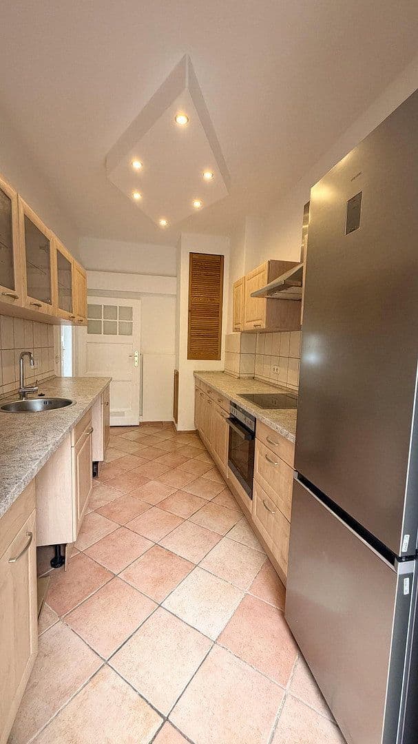 Predaj bytu 3-izbový 64 m², Laehrscher Jagdweg, Berlin, Berlín Predaj bytu 3-izbový 64 m², Laehrscher Jagdweg, Berlin, Berlín