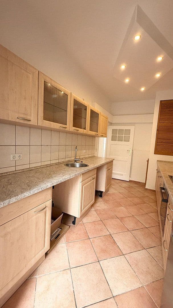 Predaj bytu 3-izbový 64 m², Laehrscher Jagdweg, Berlin, Berlín Predaj bytu 3-izbový 64 m², Laehrscher Jagdweg, Berlin, Berlín