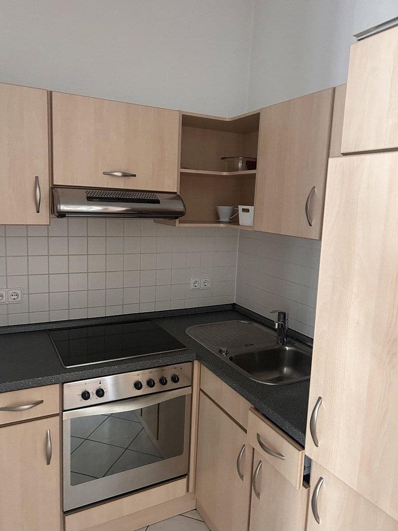 Prenájom bytu 2-izbový 40 m², Marienstr. 14, Berlin, Berlín Prenájom bytu 2-izbový 40 m², Marienstr. 14, Berlin, Berlín