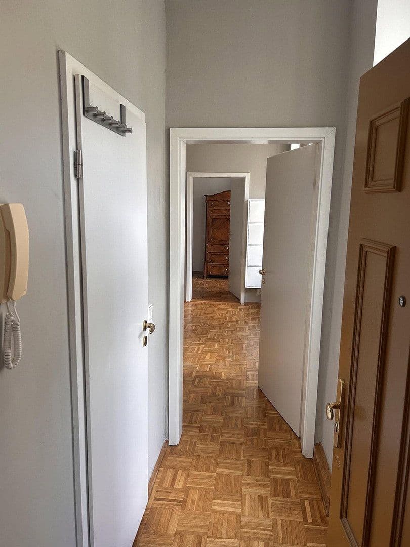 Prenájom bytu 2-izbový 40 m², Marienstr. 14, Berlin, Berlín Prenájom bytu 2-izbový 40 m², Marienstr. 14, Berlin, Berlín