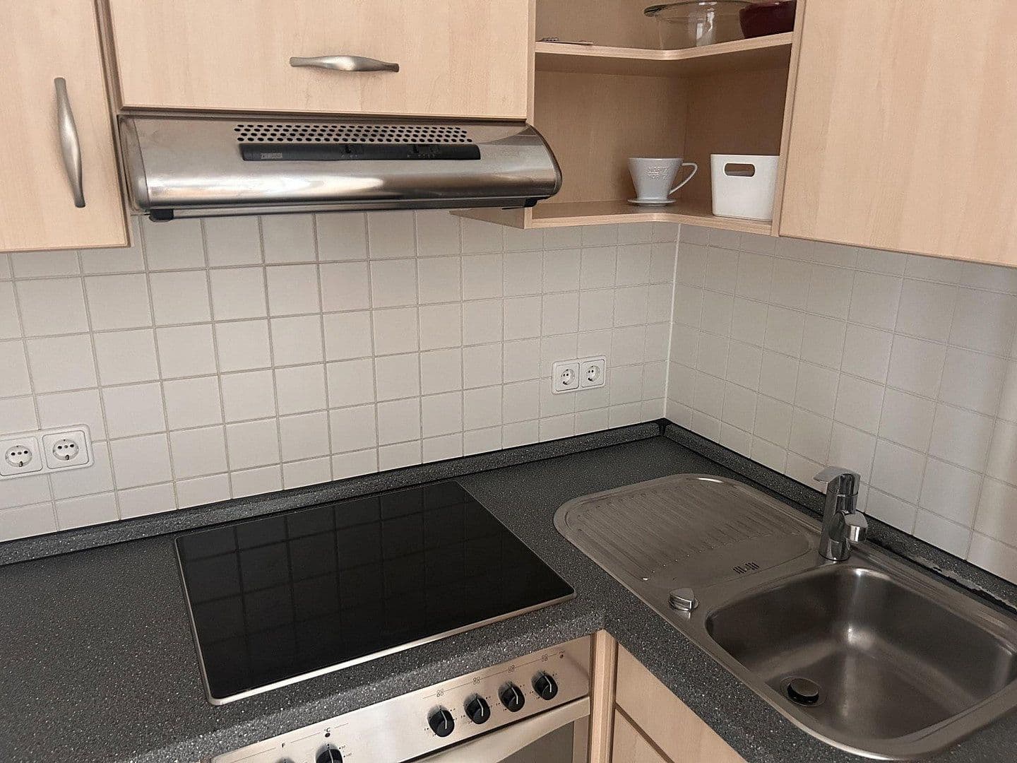 Prenájom bytu 2-izbový 40 m², Marienstr. 14, Berlin, Berlín Prenájom bytu 2-izbový 40 m², Marienstr. 14, Berlin, Berlín