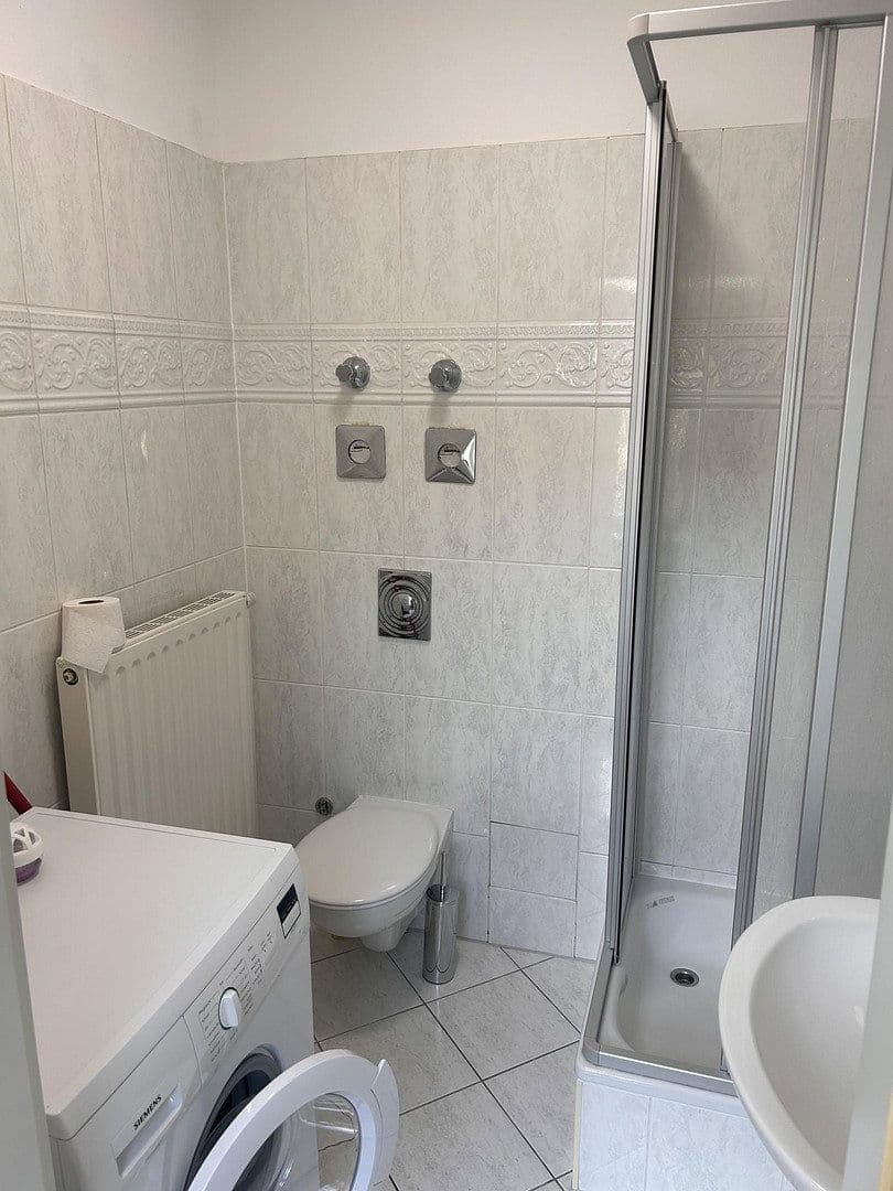 Prenájom bytu 2-izbový 40 m², Marienstr. 14, Berlin, Berlín Prenájom bytu 2-izbový 40 m², Marienstr. 14, Berlin, Berlín