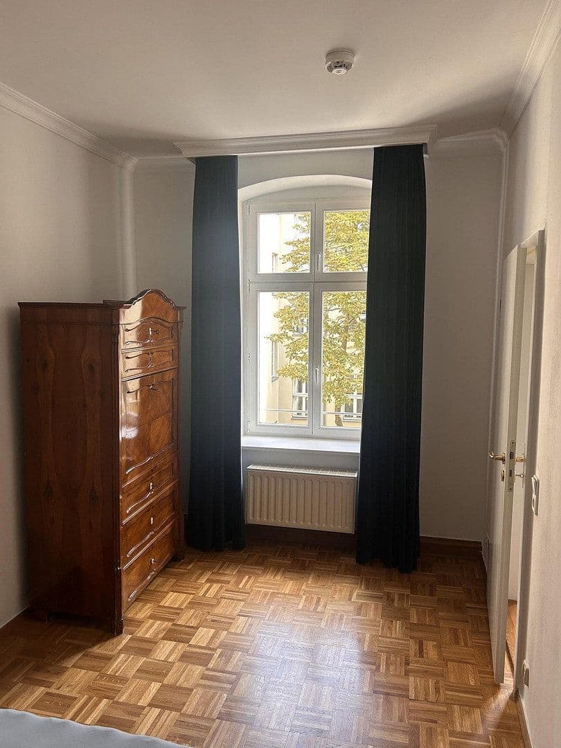 Prenájom bytu 2-izbový 40 m², Marienstr. 14, Berlin, Berlín Prenájom bytu 2-izbový 40 m², Marienstr. 14, Berlin, Berlín