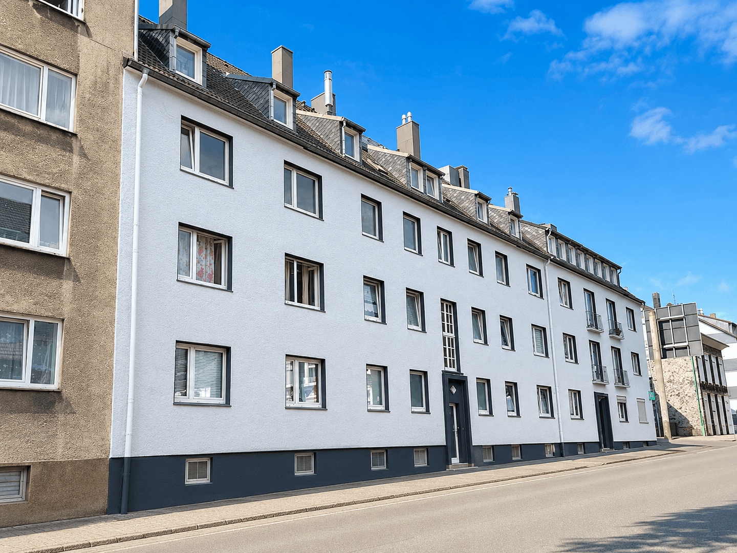 Prenájom bytu 4-izbový 95 m², Königstr. 11, Remscheid, Severné Porýnie - Westfálsko Prenájom bytu 4-izbový 95 m², Königstr. 11, Remscheid, Severné Porýnie - Westfálsko