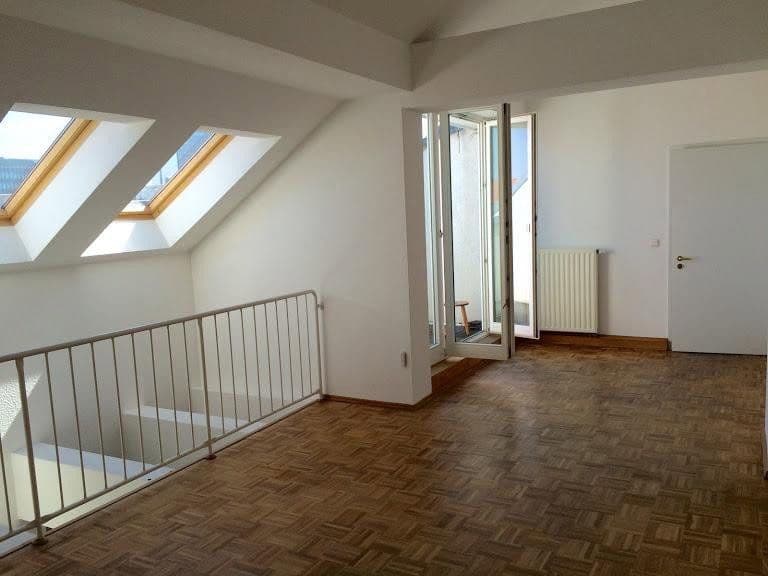 Prenájom bytu 3-izbový 130 m², Berlin, Berlín Prenájom bytu 3-izbový 130 m², Berlin, Berlín