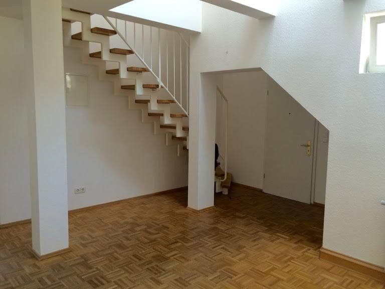 Prenájom bytu 3-izbový 130 m², Berlin, Berlín Prenájom bytu 3-izbový 130 m², Berlin, Berlín
