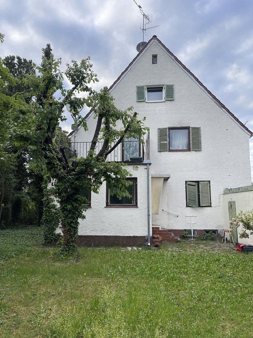 Prenájom domu 140 m², pozemok 750 m², Frühlingstr. 27, Germering, Bavorsko Prenájom domu 140 m², pozemok 750 m², Frühlingstr. 27, Germering, Bavorsko