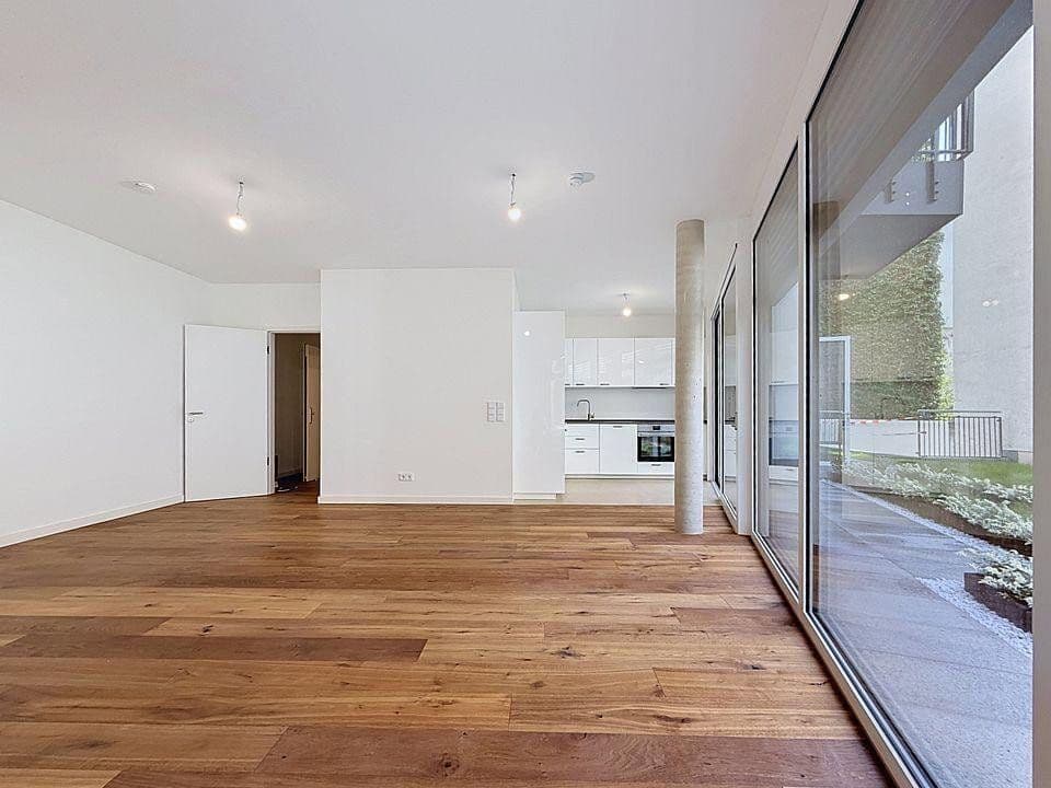 Prenájom bytu 2-izbový 62 m², Pestalozzistraße, Pestalozzistraße, Berlín Prenájom bytu 2-izbový 62 m², Pestalozzistraße, Pestalozzistraße, Berlín