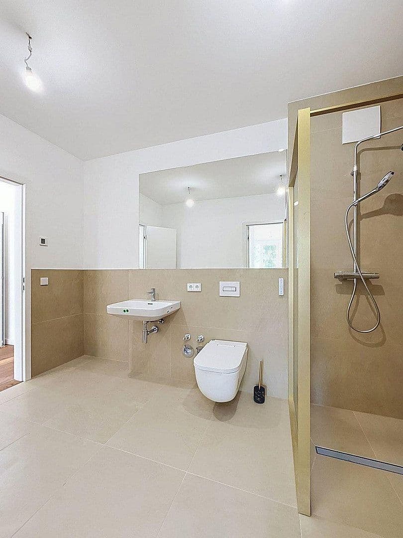 Prenájom bytu 2-izbový 62 m², Pestalozzistraße, Pestalozzistraße, Berlín Prenájom bytu 2-izbový 62 m², Pestalozzistraße, Pestalozzistraße, Berlín