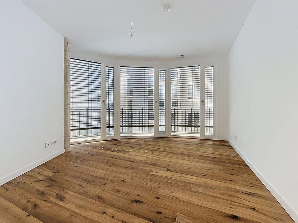 Prenájom bytu 2-izbový 62 m², Pestalozzistraße, Pestalozzistraße, Berlín Prenájom bytu 2-izbový 62 m², Pestalozzistraße, Pestalozzistraße, Berlín