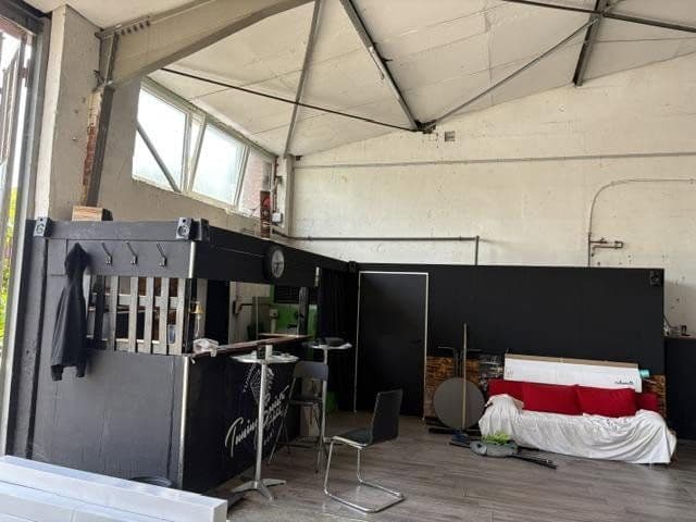 Prenájom nebytového priestoru 282 m², Landau, Porýnie-Falcko Prenájom nebytového priestoru 282 m², Landau, Porýnie-Falcko
