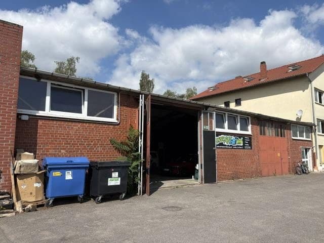 Prenájom nebytového priestoru 282 m², Landau, Porýnie-Falcko Prenájom nebytového priestoru 282 m², Landau, Porýnie-Falcko