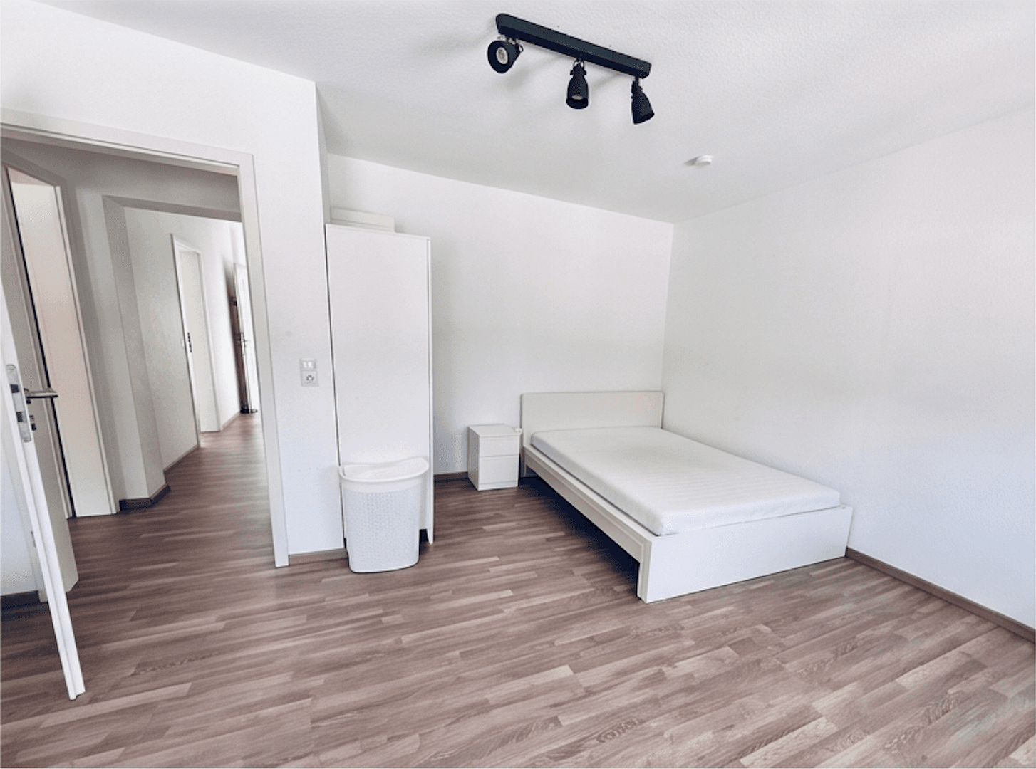 Predaj bytu 3-izbový 80 m², K3 2, Mannheim, Bádensko-Wurttembersko Predaj bytu 3-izbový 80 m², K3 2, Mannheim, Bádensko-Wurttembersko