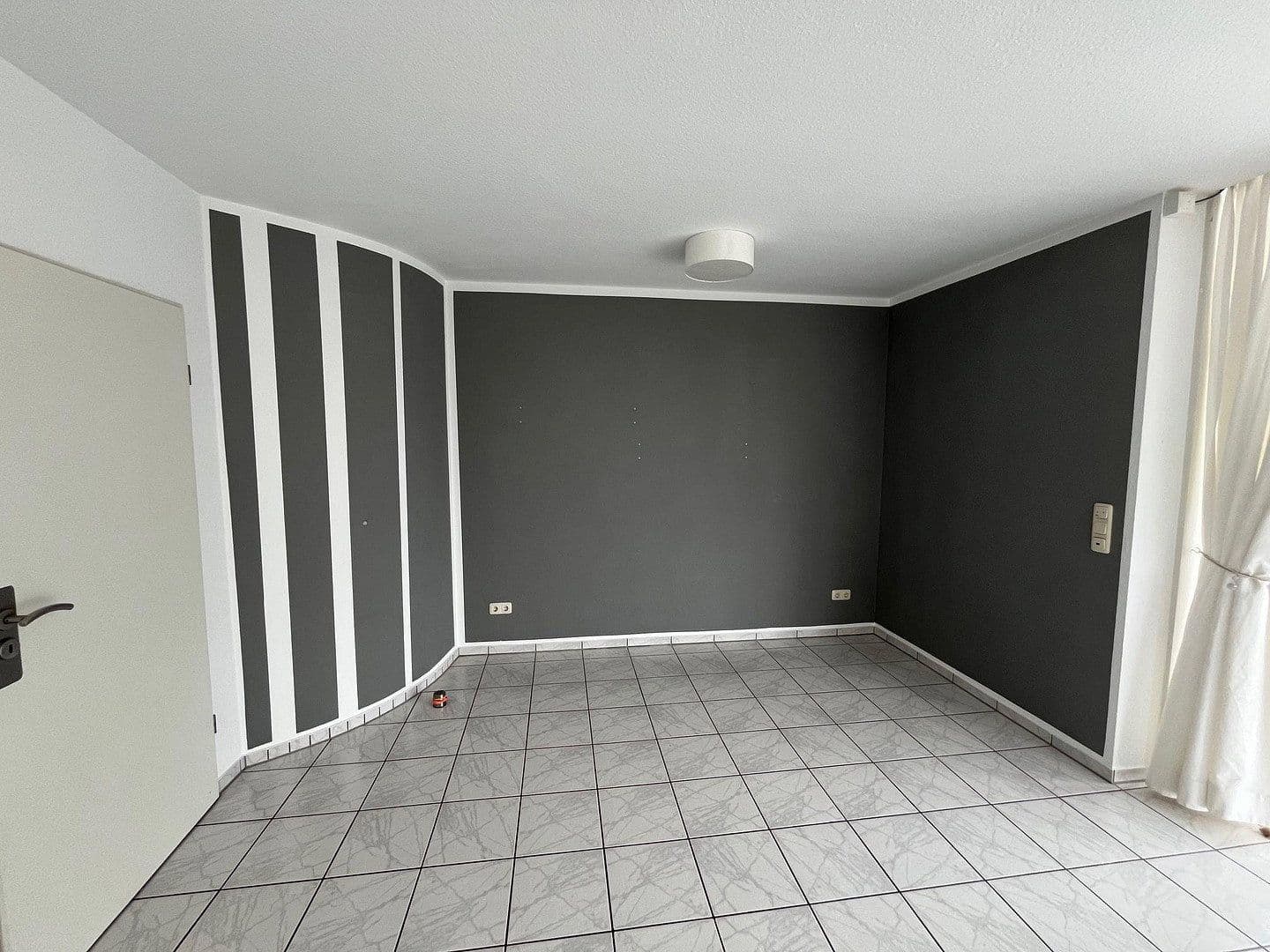 Prenájom bytu 4-izbový 99 m², Mönchengladbach, Severné Porýnie - Westfálsko Prenájom bytu 4-izbový 99 m², Mönchengladbach, Severné Porýnie - Westfálsko