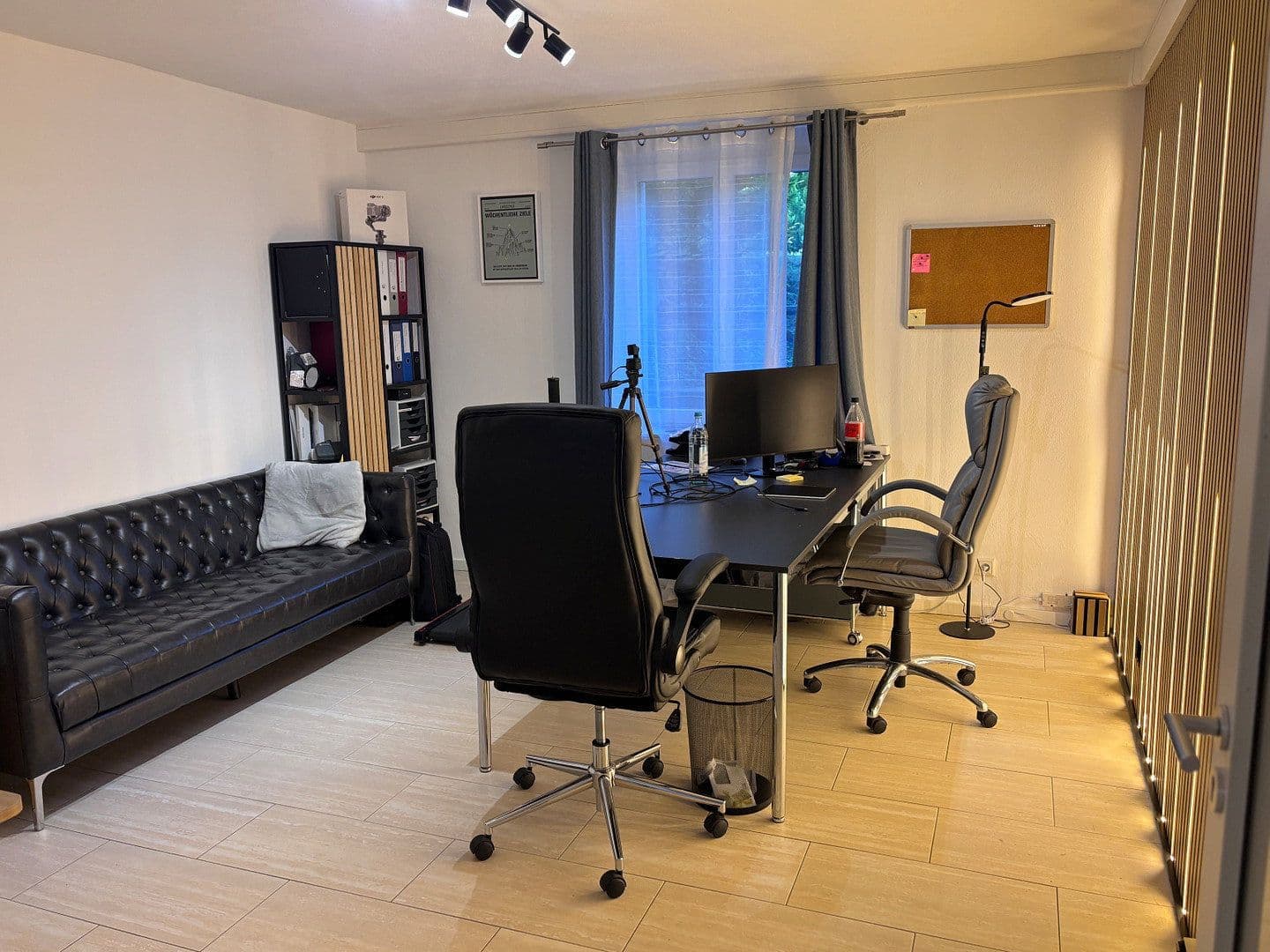 Prenájom bytu 5-izbový 115 m², Grünwald, Bavorsko Prenájom bytu 5-izbový 115 m², Grünwald, Bavorsko