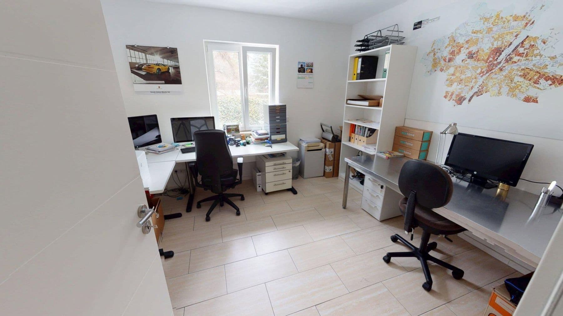 Prenájom bytu 5-izbový 115 m², Grünwald, Bavorsko Prenájom bytu 5-izbový 115 m², Grünwald, Bavorsko