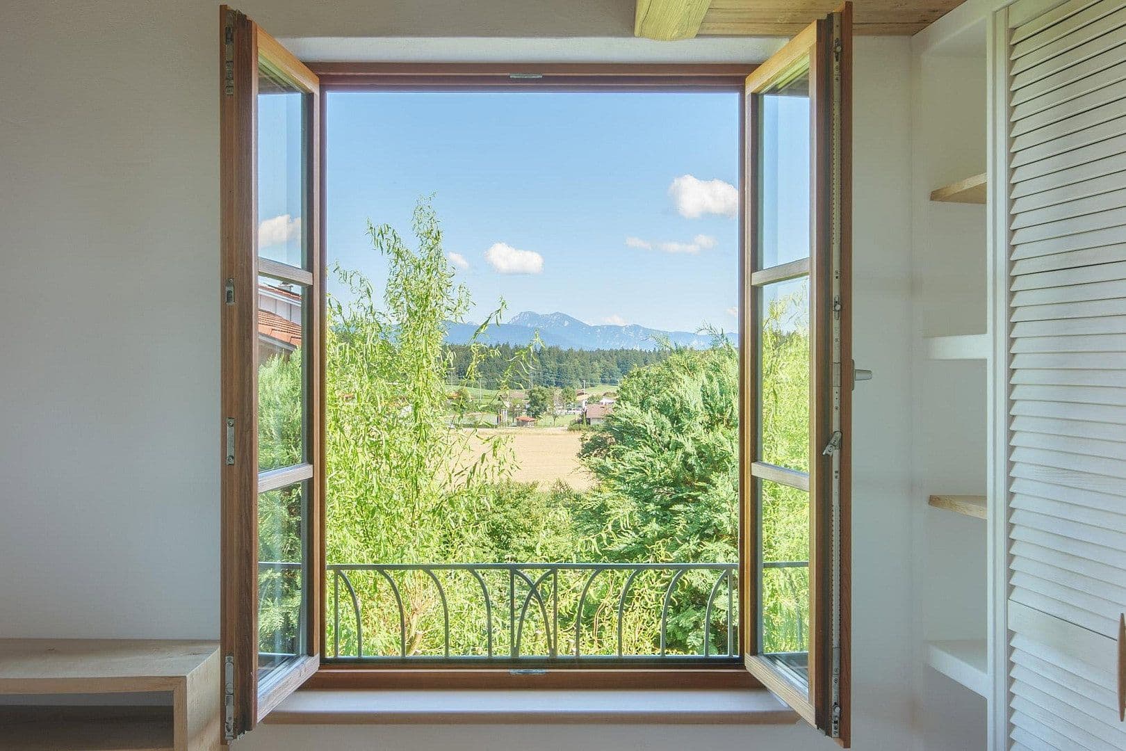 Predaj domu 168 m², pozemok 552 m², Nußdorf, Bavorsko Predaj domu 168 m², pozemok 552 m², Nußdorf, Bavorsko
