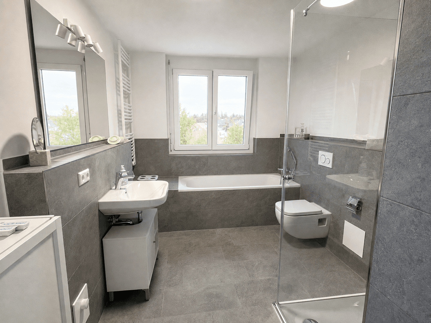 Prenájom bytu 4-izbový 127 m², Gernsbach, Bádensko-Wurttembersko Prenájom bytu 4-izbový 127 m², Gernsbach, Bádensko-Wurttembersko