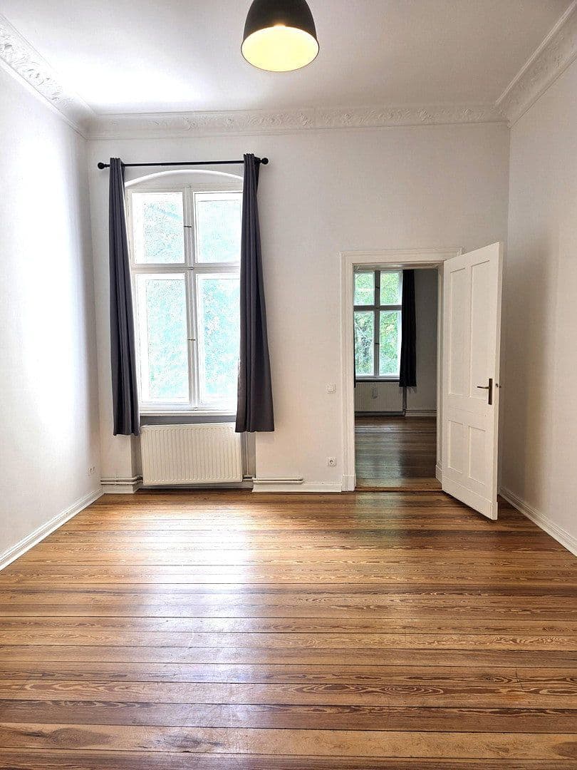 Prenájom bytu 7-izbový 204 m², Wandlitzstr. 1-3, Berlin, Berlín Prenájom bytu 7-izbový 204 m², Wandlitzstr. 1-3, Berlin, Berlín