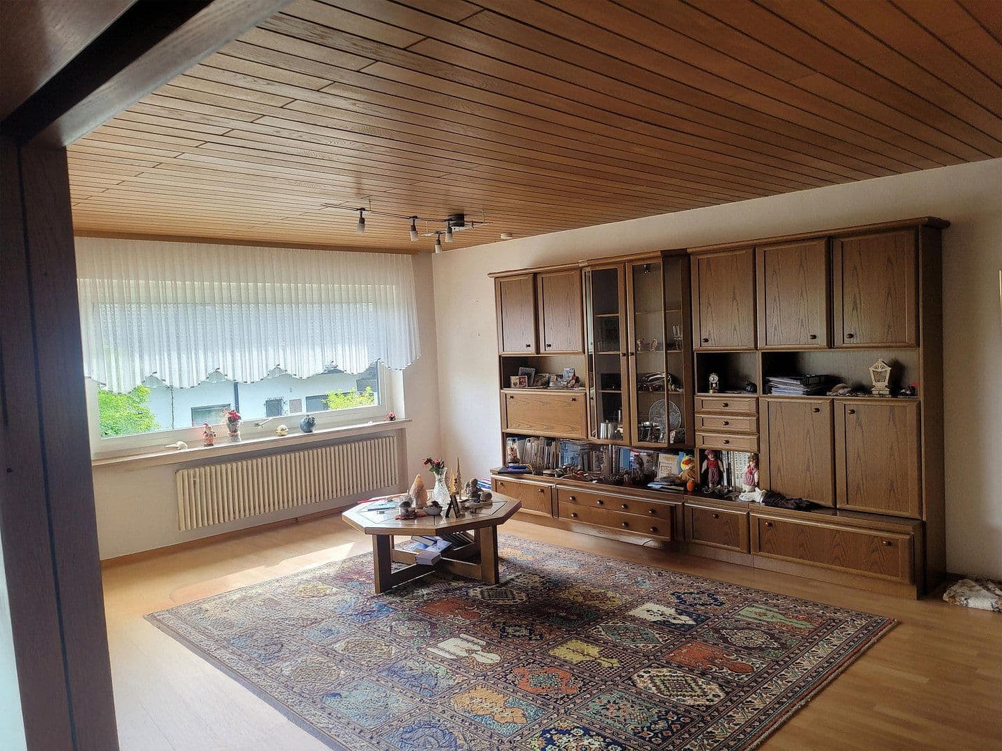 Predaj domu 252 m², pozemok 697 m², Bretten, Bádensko-Wurttembersko Predaj domu 252 m², pozemok 697 m², Bretten, Bádensko-Wurttembersko