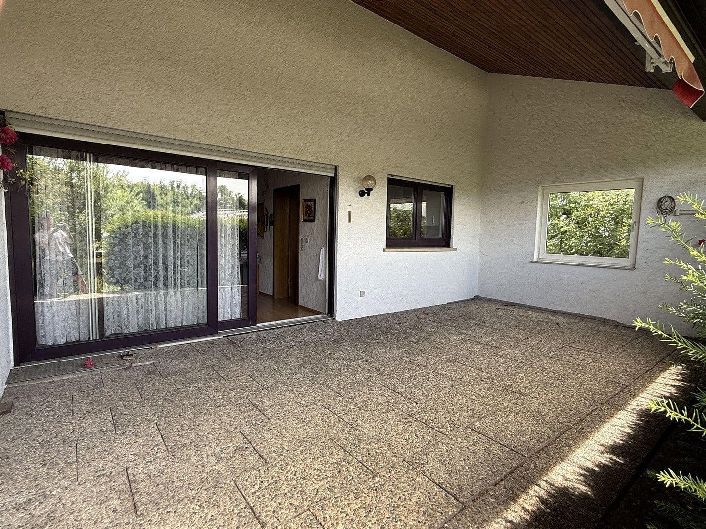 Predaj domu 252 m², pozemok 697 m², Bretten, Bádensko-Wurttembersko Predaj domu 252 m², pozemok 697 m², Bretten, Bádensko-Wurttembersko