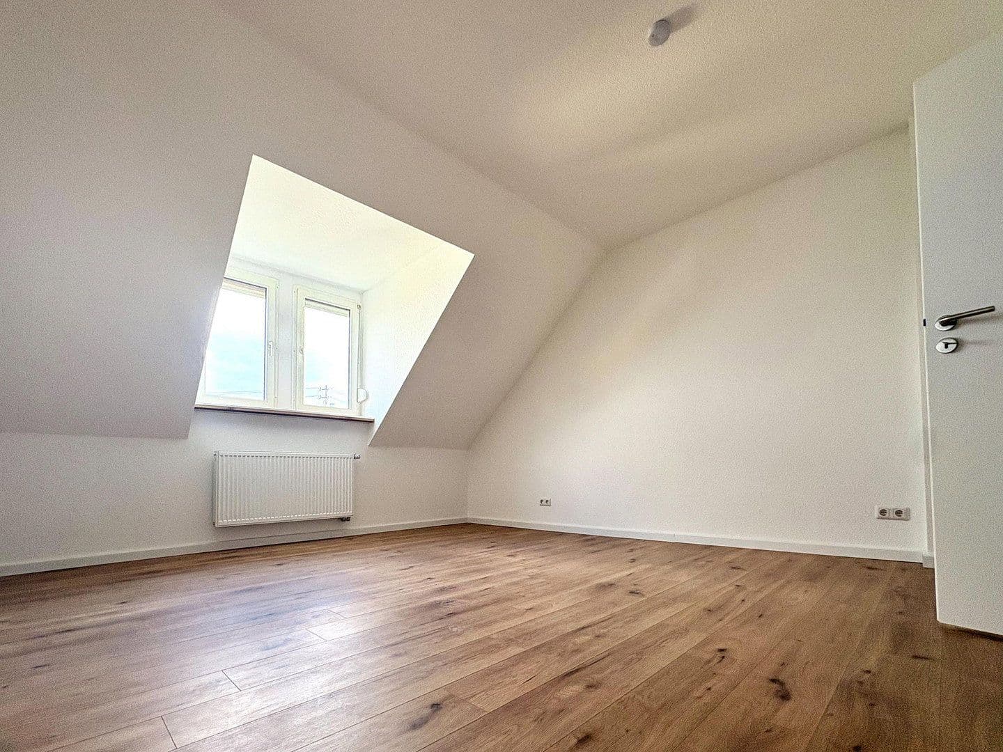 Predaj bytu 2-izbový 50 m², Wiesbaden, Hesensko Predaj bytu 2-izbový 50 m², Wiesbaden, Hesensko