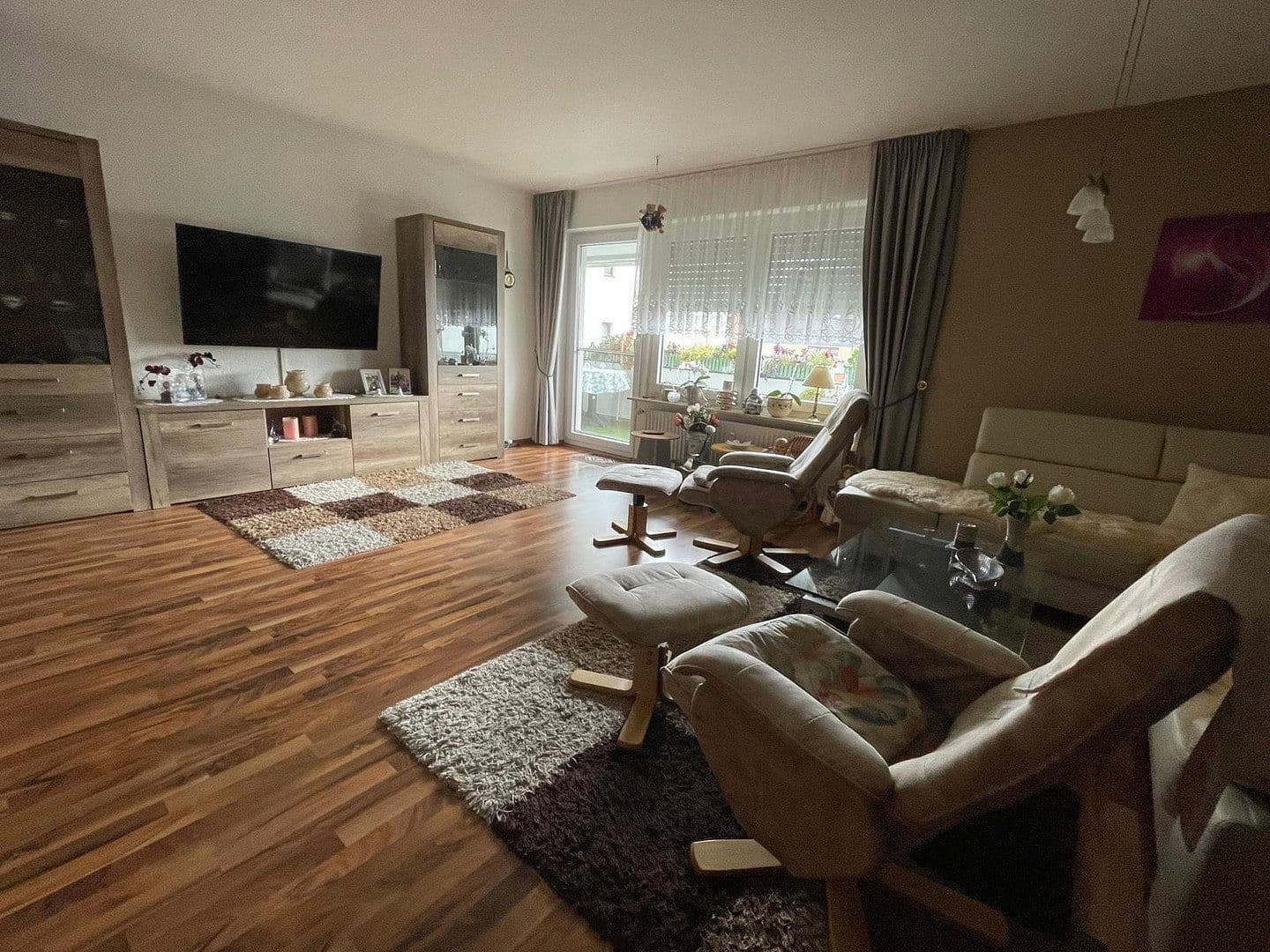 Prenájom bytu 4-izbový 95 m², Ziegeleiplatz 1, Osnabrück, Dolné Sasko Prenájom bytu 4-izbový 95 m², Ziegeleiplatz 1, Osnabrück, Dolné Sasko