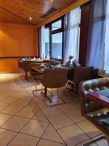 Prenájom bytu 40 m², Karlstraße 37, Fellbach, Bádensko-Wurttembersko Prenájom bytu 40 m², Karlstraße 37, Fellbach, Bádensko-Wurttembersko