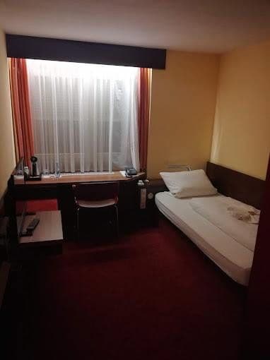 Prenájom bytu 40 m², Karlstraße 37, Fellbach, Bádensko-Wurttembersko Prenájom bytu 40 m², Karlstraße 37, Fellbach, Bádensko-Wurttembersko