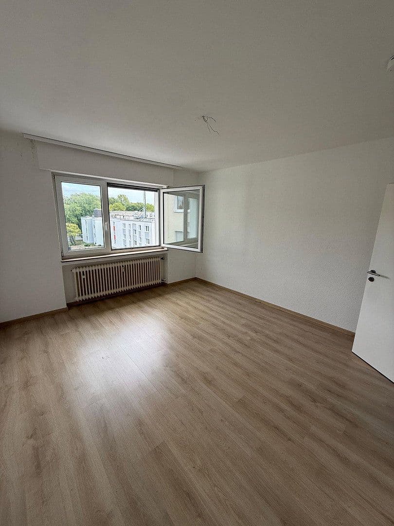 Prenájom bytu 3-izbový 81 m², Handwerksweg 14, Bochum, Severné Porýnie - Westfálsko Prenájom bytu 3-izbový 81 m², Handwerksweg 14, Bochum, Severné Porýnie - Westfálsko