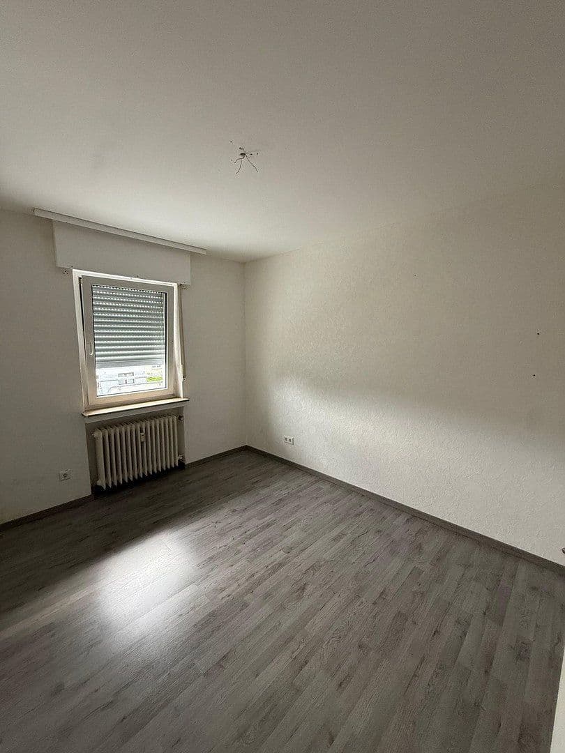 Prenájom bytu 3-izbový 81 m², Handwerksweg 14, Bochum, Severné Porýnie - Westfálsko Prenájom bytu 3-izbový 81 m², Handwerksweg 14, Bochum, Severné Porýnie - Westfálsko