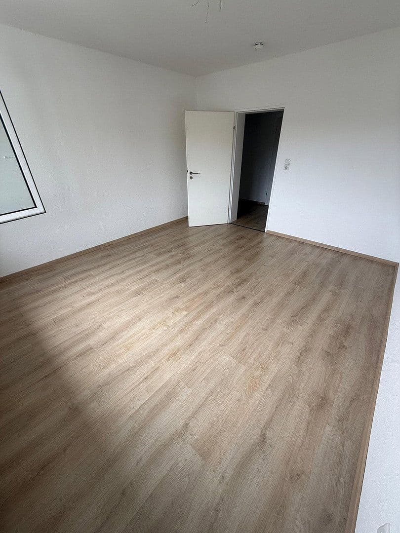 Prenájom bytu 3-izbový 81 m², Handwerksweg 14, Bochum, Severné Porýnie - Westfálsko Prenájom bytu 3-izbový 81 m², Handwerksweg 14, Bochum, Severné Porýnie - Westfálsko