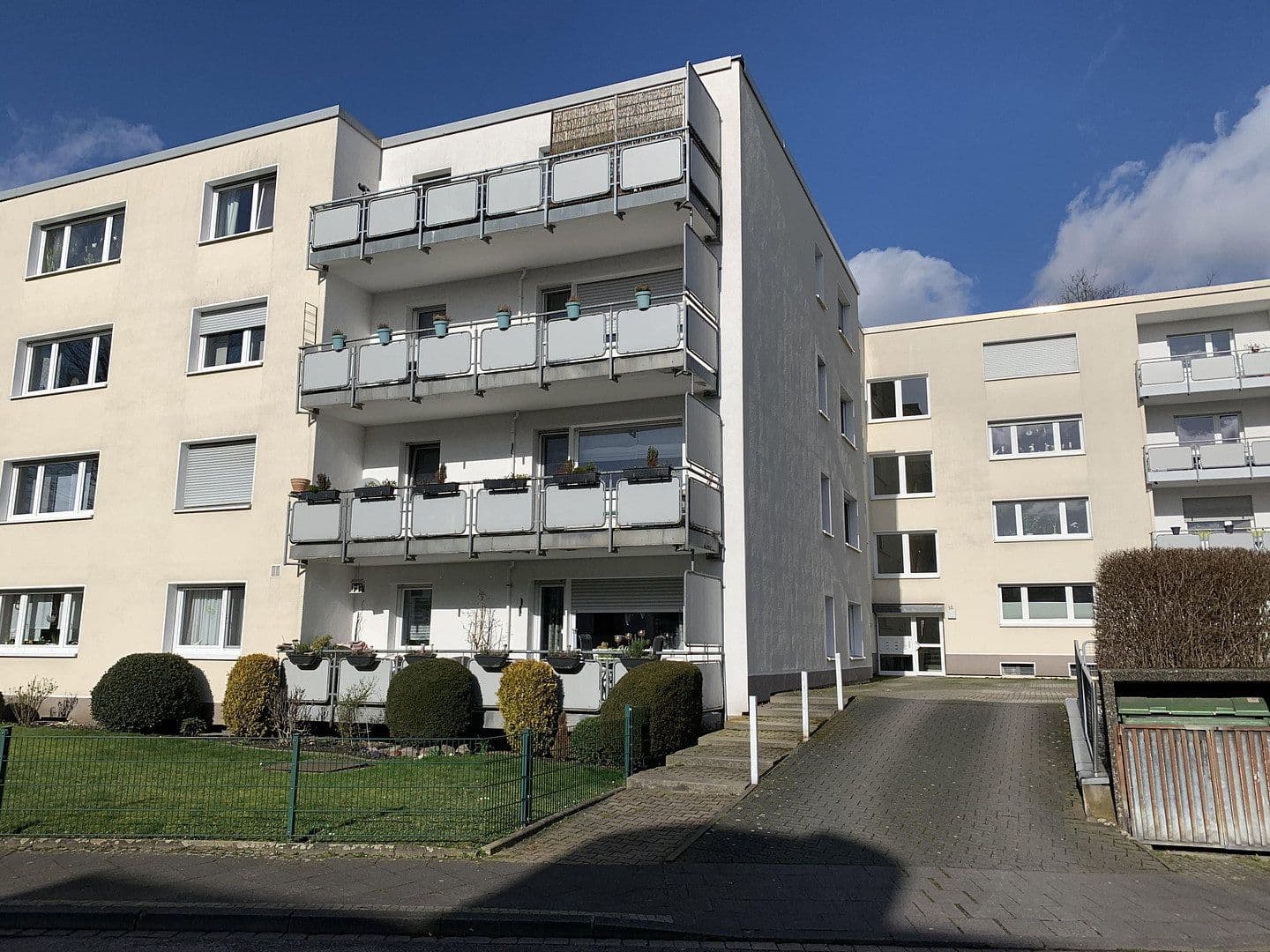 Prenájom bytu 3-izbový 81 m², Handwerksweg 14, Bochum, Severné Porýnie - Westfálsko Prenájom bytu 3-izbový 81 m², Handwerksweg 14, Bochum, Severné Porýnie - Westfálsko