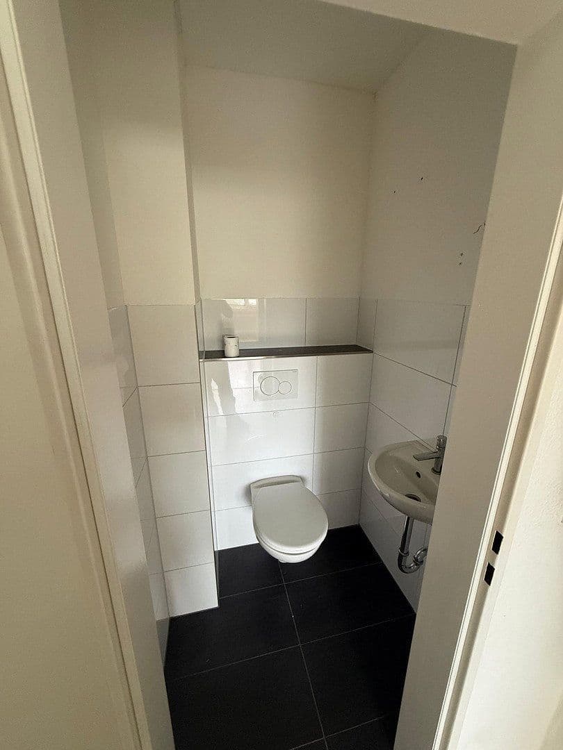 Prenájom bytu 3-izbový 81 m², Handwerksweg 14, Bochum, Severné Porýnie - Westfálsko Prenájom bytu 3-izbový 81 m², Handwerksweg 14, Bochum, Severné Porýnie - Westfálsko