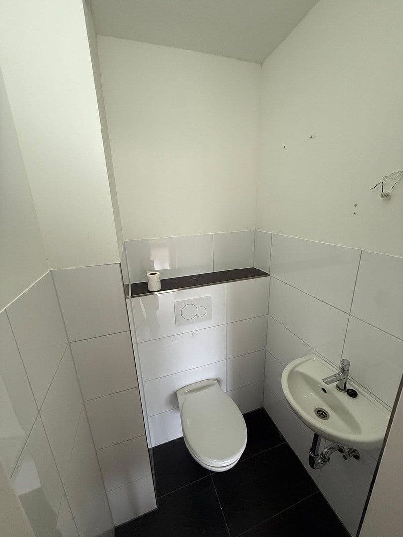 Prenájom bytu 3-izbový 81 m², Handwerksweg 14, Bochum, Severné Porýnie - Westfálsko Prenájom bytu 3-izbový 81 m², Handwerksweg 14, Bochum, Severné Porýnie - Westfálsko
