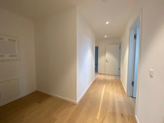 Prenájom bytu 2-izbový 114 m², München, Bavorsko Prenájom bytu 2-izbový 114 m², München, Bavorsko