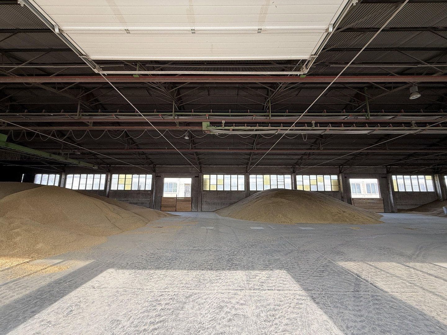 Predaj nebytového priestoru 28.000 m², Schleizer Straße 21 a, Neustadt an der Orla, Durínsko Predaj nebytového priestoru 28.000 m², Schleizer Straße 21 a, Neustadt an der Orla, Durínsko