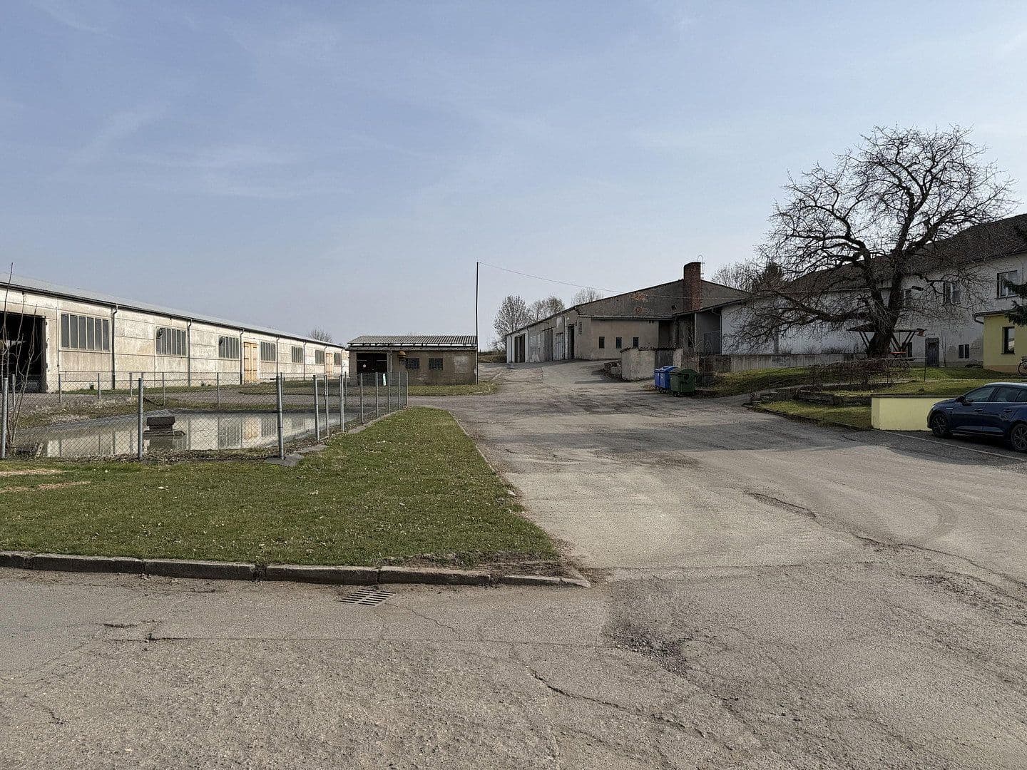 Predaj nebytového priestoru 28.000 m², Schleizer Straße 21 a, Neustadt an der Orla, Durínsko Predaj nebytového priestoru 28.000 m², Schleizer Straße 21 a, Neustadt an der Orla, Durínsko