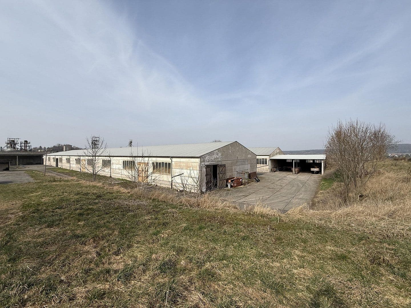 Predaj nebytového priestoru 28.000 m², Schleizer Straße 21 a, Neustadt an der Orla, Durínsko Predaj nebytového priestoru 28.000 m², Schleizer Straße 21 a, Neustadt an der Orla, Durínsko