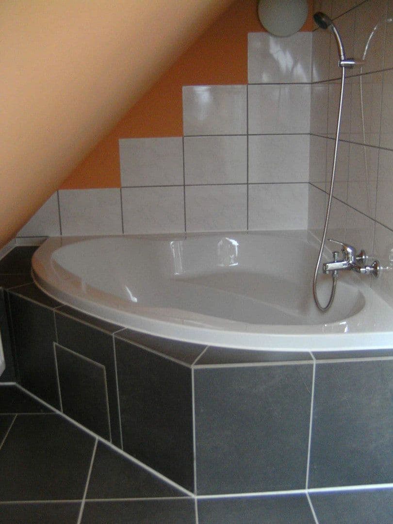 Prenájom bytu 2-izbový 55 m², Herxheim bei Landau/Pfalz, Porýnie-Falcko Prenájom bytu 2-izbový 55 m², Herxheim bei Landau/Pfalz, Porýnie-Falcko
