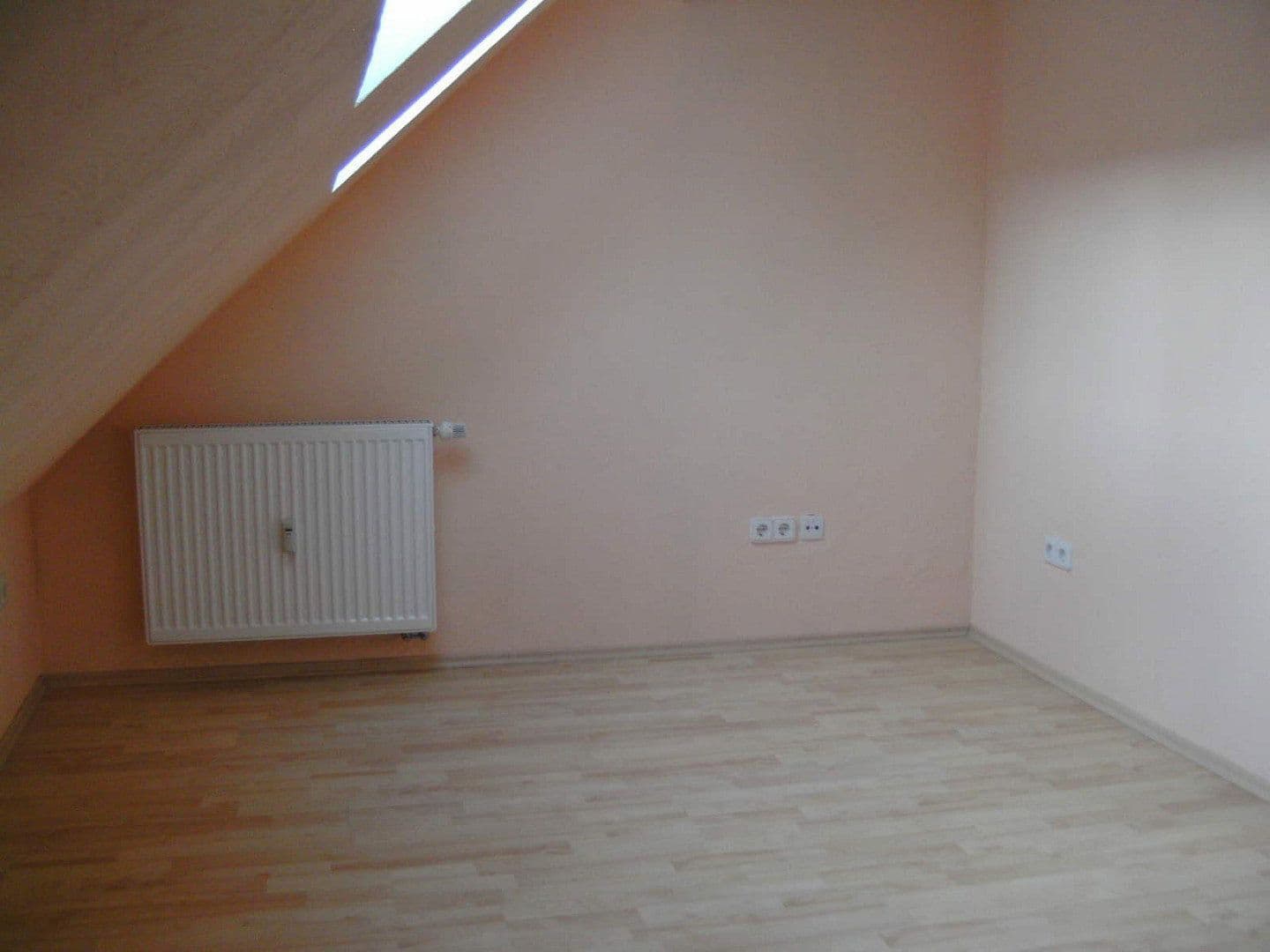 Prenájom bytu 2-izbový 55 m², Herxheim bei Landau/Pfalz, Porýnie-Falcko Prenájom bytu 2-izbový 55 m², Herxheim bei Landau/Pfalz, Porýnie-Falcko